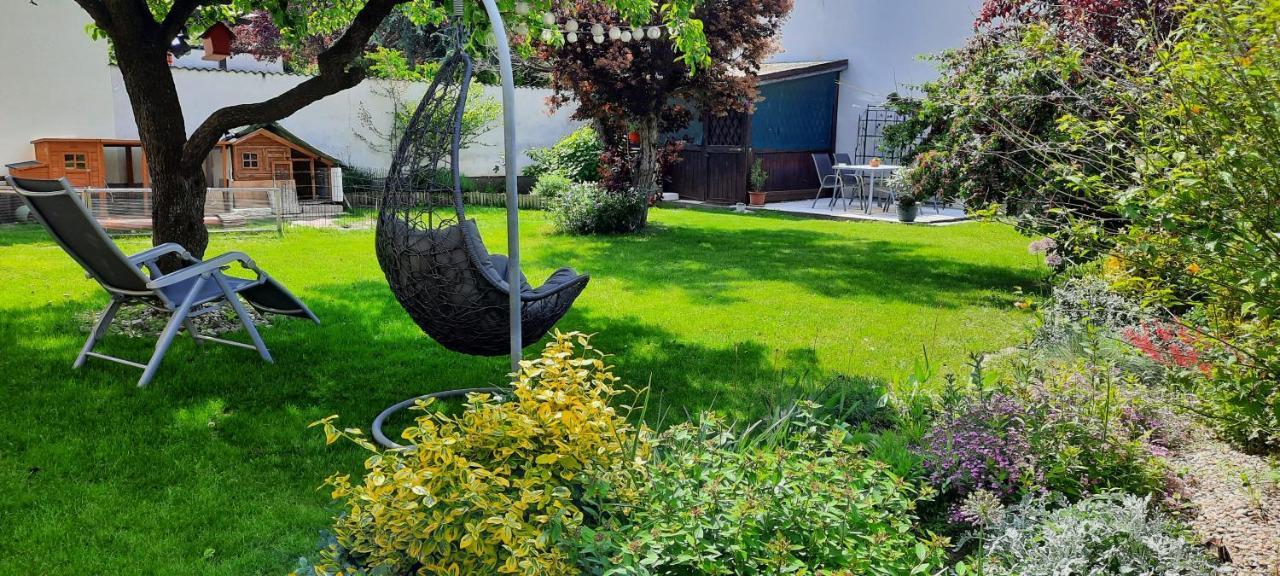 Ferienhaus Lina Neusiedl am See Bagian luar foto